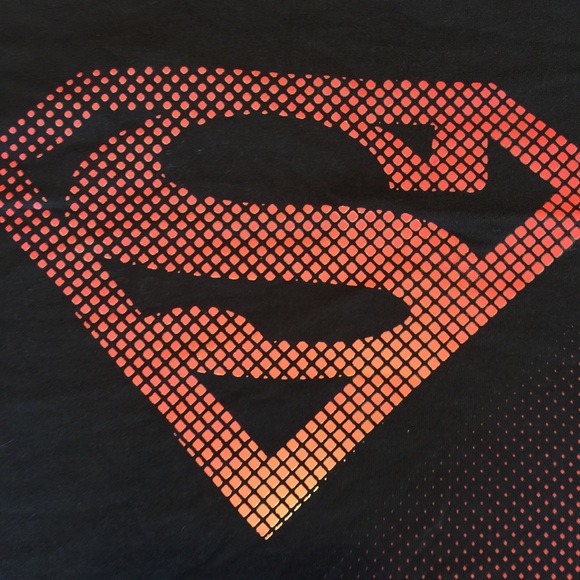 GapKids + Junkfood Superman T-Shirt - Picture 2 of 7